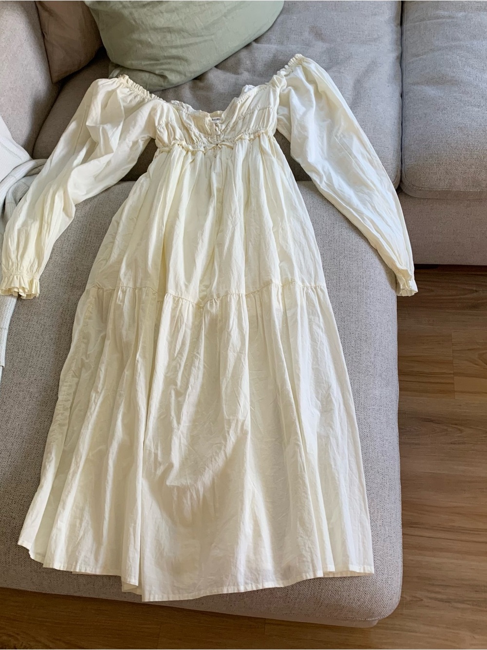 Kimchi Blue Cream Off-Shoulder Maxi Dress with Puff Sleeves